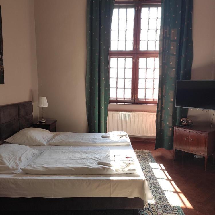 Zamek Joannitow Hotel Lagow  Luaran gambar