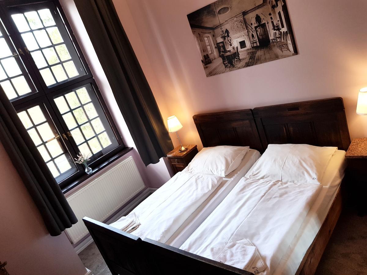Zamek Joannitow Hotel Lagow  Luaran gambar