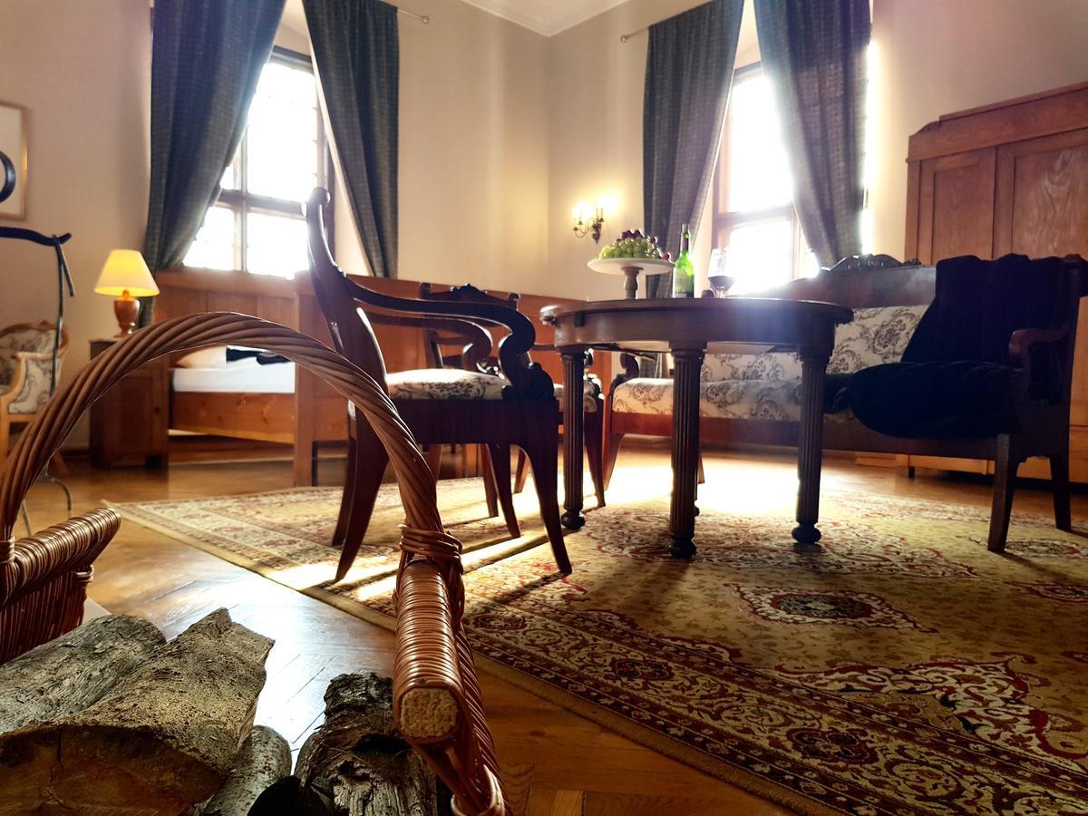 Zamek Joannitow Hotel Lagow  Luaran gambar